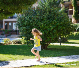 Oberoi Realty Kolshet Project west Garden